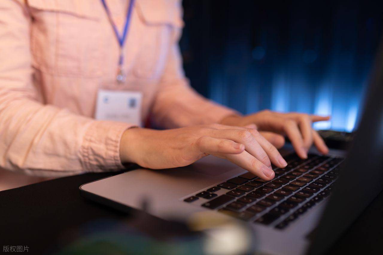 利用typing.overload实现根据参数数量动态返回类型